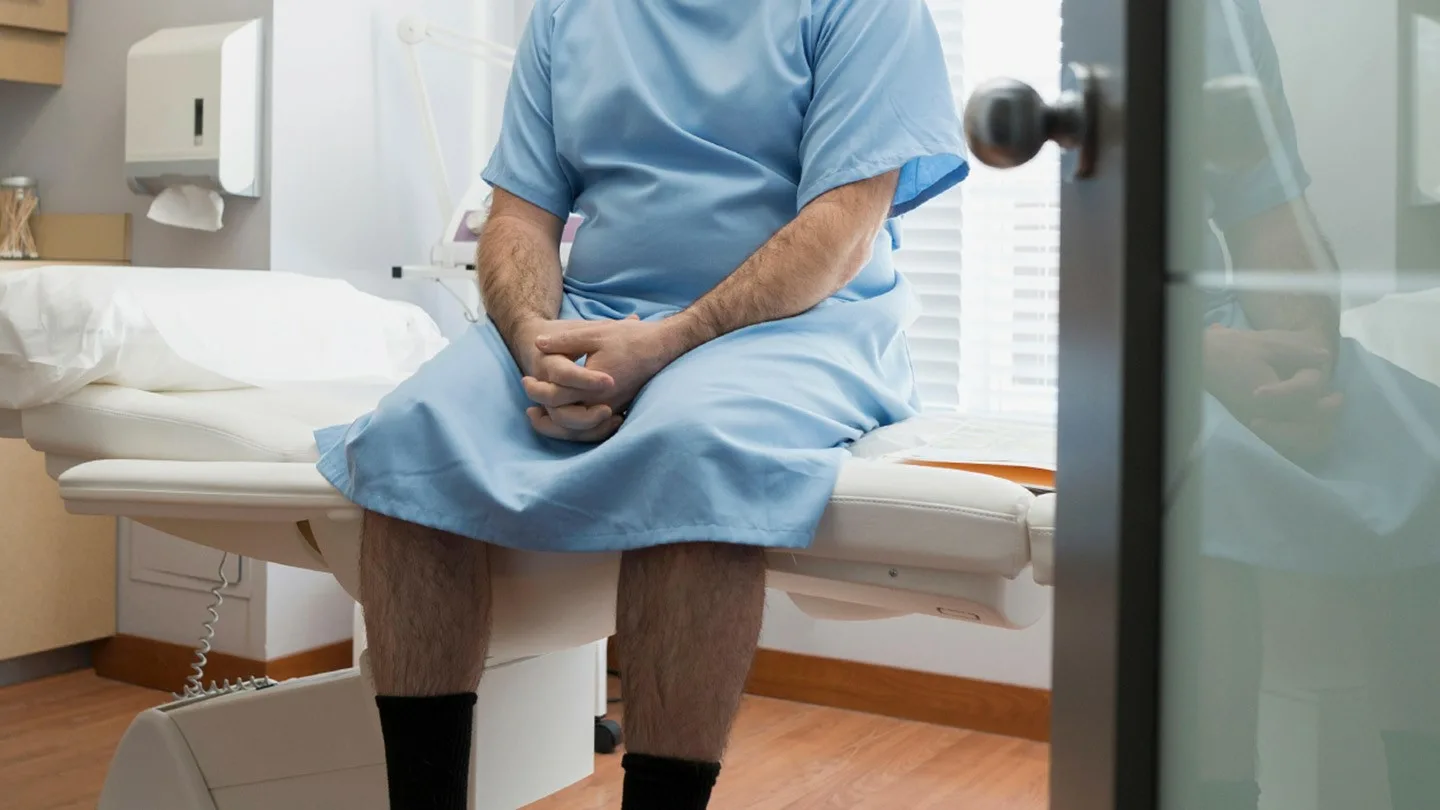 ما هي أسباب سرطان القضيب؟ وهل يؤثر على خصوبة الرجل؟