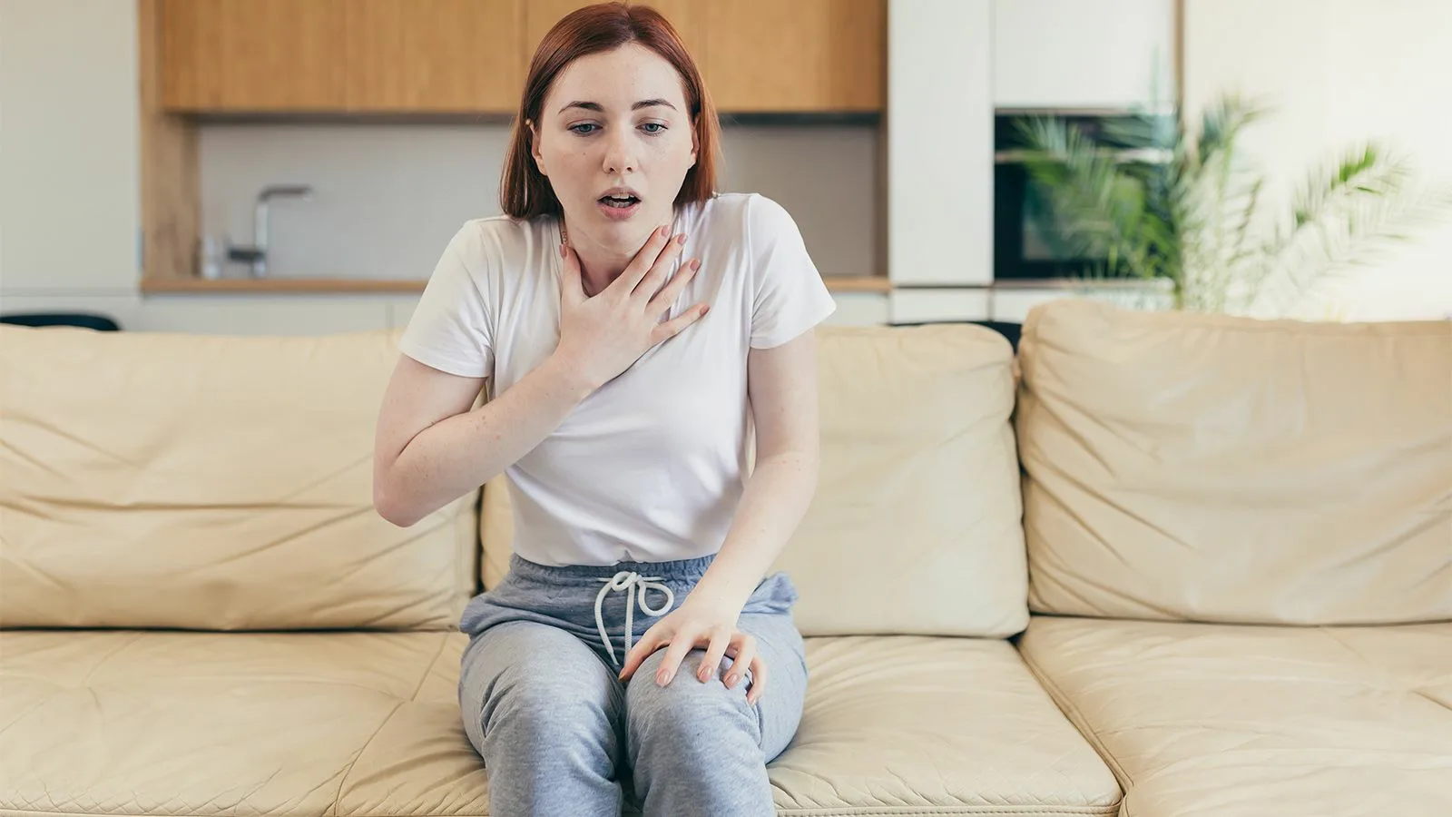 ما هي أسباب ضيق التنفس المفاجئ والمتقطع بدون مجهود وعلاجه؟