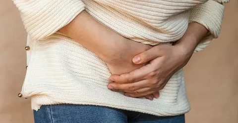 ما هي المثانة العصبية؟ الأسباب، الأعراض، طرق التشخيص والعلاج