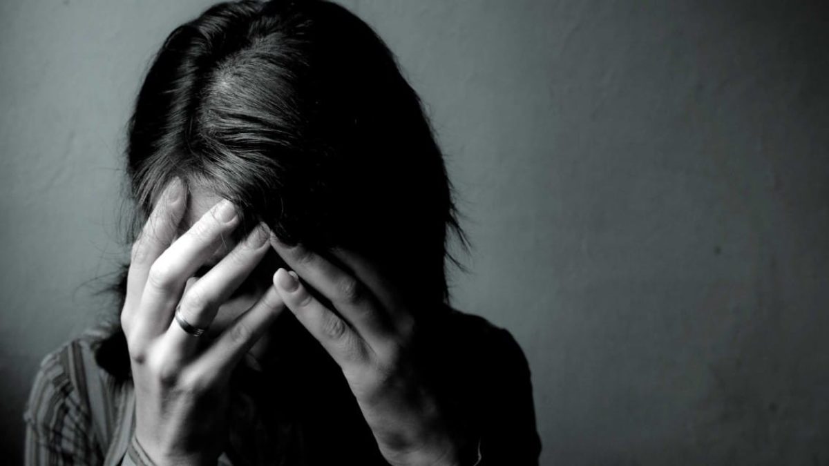 ما هو مرض الذهان؟ وما هي أسبابه وأعراضه؟